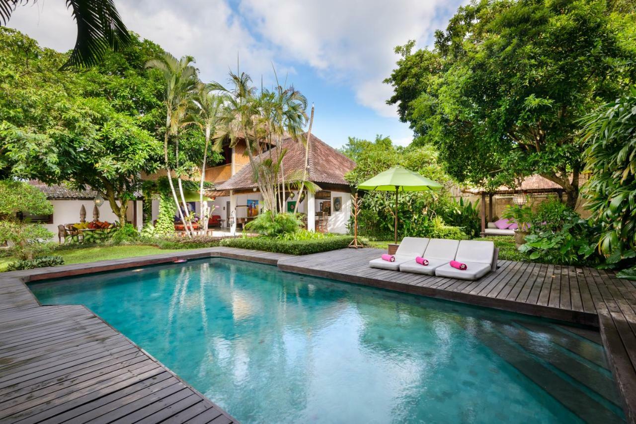 Villa with Private Pool,777497377:JPEG